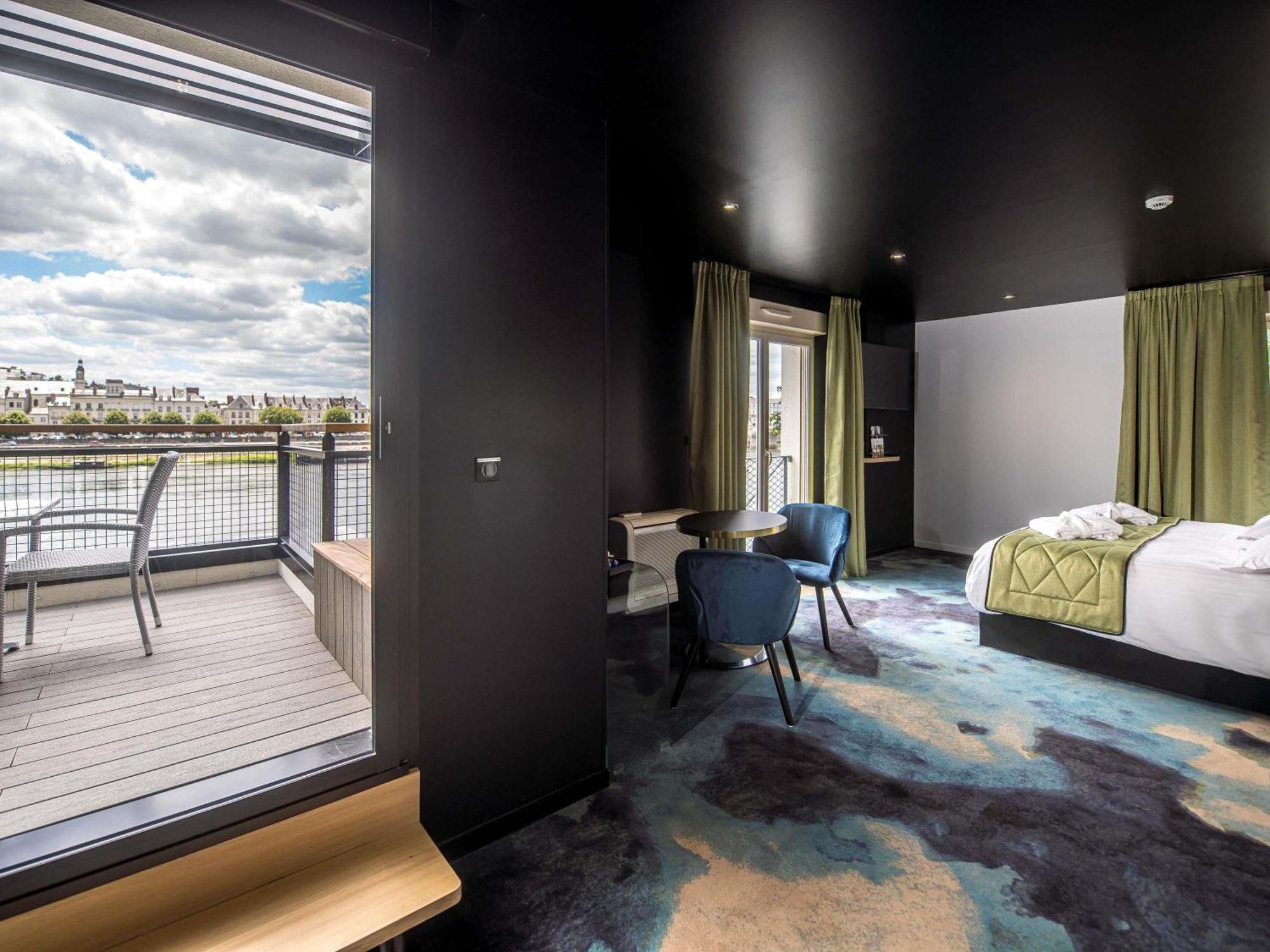 Mercure Bords De Loire Saumur Exterior photo